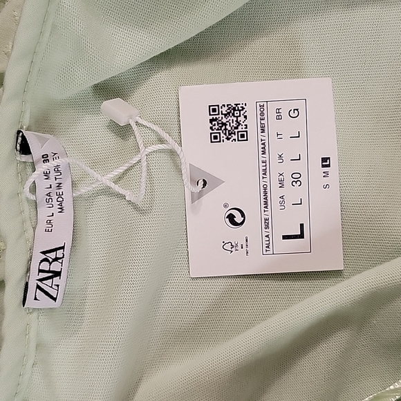 NWT Zara Light Green Lace Neck Maxi Dress - Picture 3 of 4